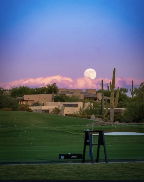 Aluminum-A-frame-Bag-Stand-Desert-Mountain-1