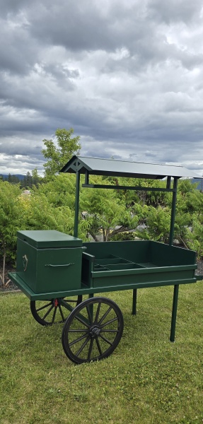 Belle-Mead-Amenity-Cart
