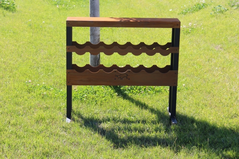 Sand & Seed Rack -Gozzer Ranch