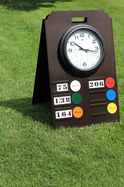 A-Frame-Clock-Driving-Range-Sign-Copper-Canyon