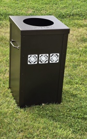 Encanterra-23-Gallon-Trash-Can-Enclosure-1