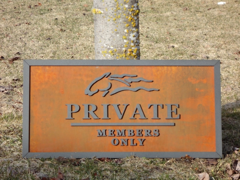 Custom Golf Course Signage -IronHorse