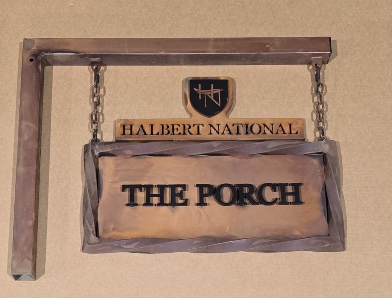HalbertNational-Directionnal-Sign-with-twisted