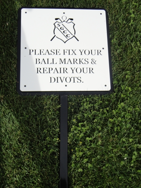 golf-course-directional-signage-skagit